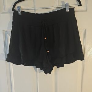 No Boundaries Black Pull on Tassels Drawstring Ruffled Juniors Shorts Large